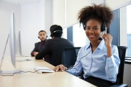 Sömlös kundkontakt genom professionell telefonpassning